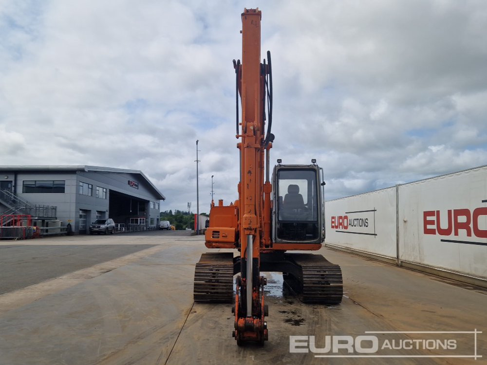 Kettenbagger Hitachi EX135: das Bild 8