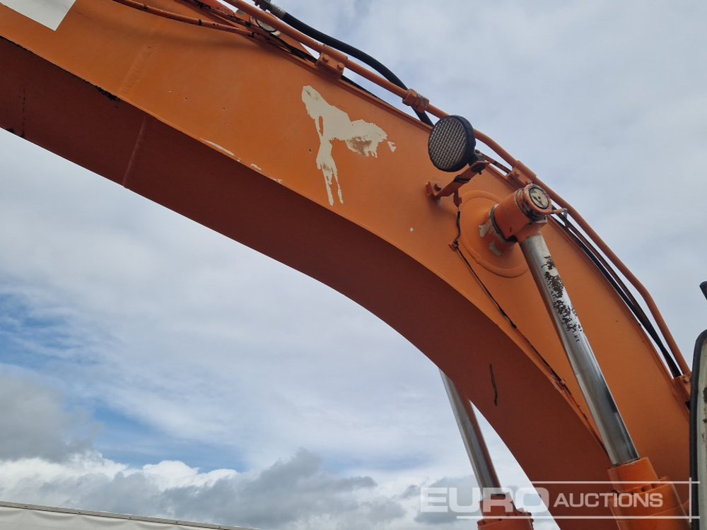 Kettenbagger Hitachi EX135: das Bild 18