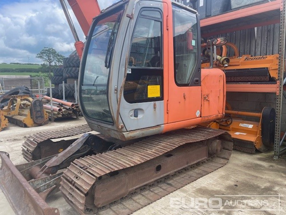 Hitachi ZX70 - Minibagger: das Bild 2 Hitachi ZX70 - Minibagger: das Bild 2