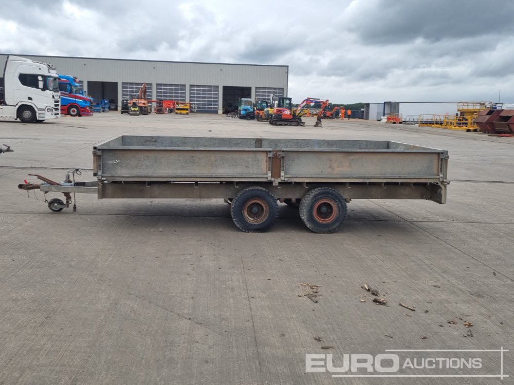 Ifor Williams LL146G 3.5 Ton Twin Axle Drop Side Plant Trailer - Baumaschinenanhänger: das Bild 2 Ifor Williams LL146G 3.5 Ton Twin Axle Drop Side Plant Trailer - Baumaschinenanhänger: das Bild 2