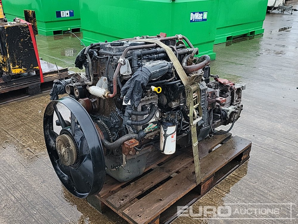 Iveco 4 Cylinder Engine, Gearbox - Motor: das Bild 1 Iveco 4 Cylinder Engine, Gearbox - Motor: das Bild 1