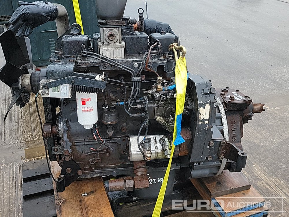 Motor Iveco 4 Cylinder Engine: das Bild 11