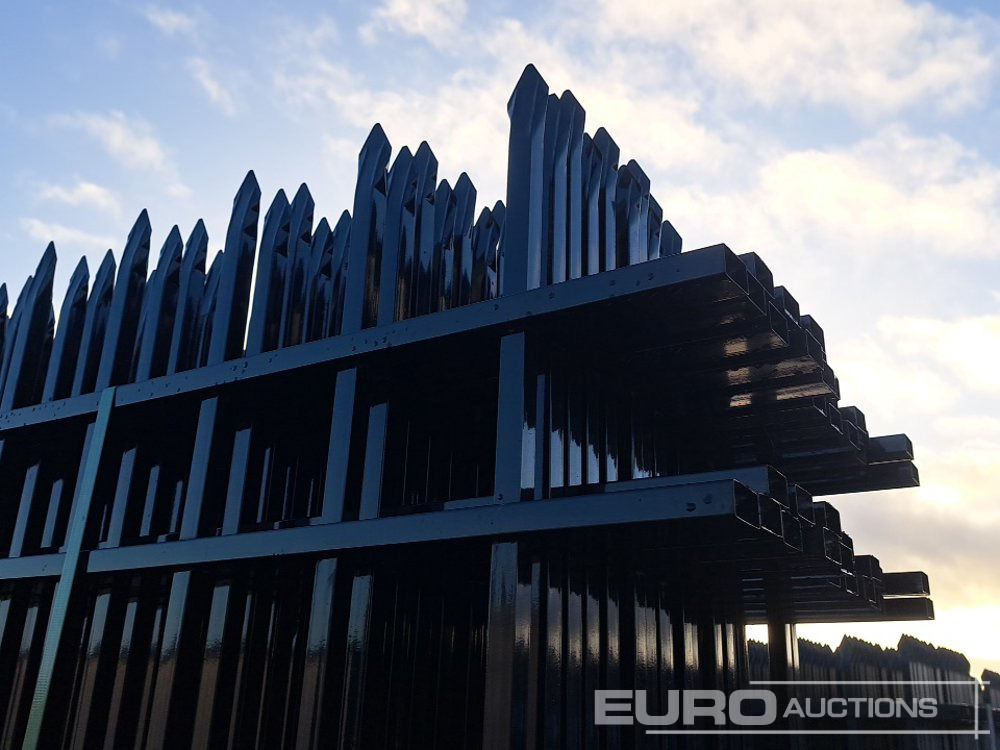 Unused 10' Fencing Panels (20 of) & Posts - Landmaschine: das Bild 5 Unused 10' Fencing Panels (20 of) & Posts - Landmaschine: das Bild 5