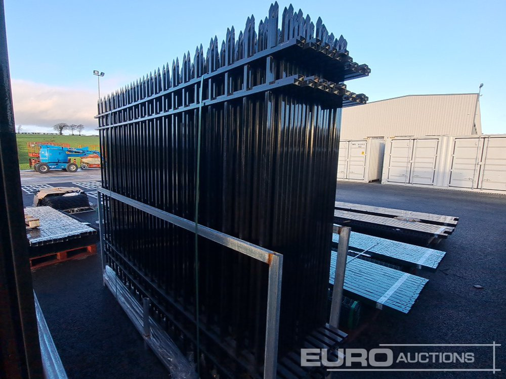 Unused 2025 SKLP 10x7' Fencing Panels (20 of) & Posts - Landmaschine: das Bild 4 Unused 2025 SKLP 10x7' Fencing Panels (20 of) & Posts - Landmaschine: das Bild 4