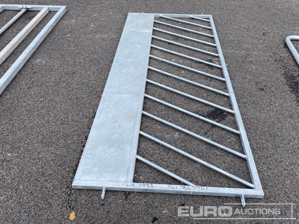 Unused 8' Sheep Feed Gate - Landmaschine: das Bild 3 Unused 8' Sheep Feed Gate - Landmaschine: das Bild 3