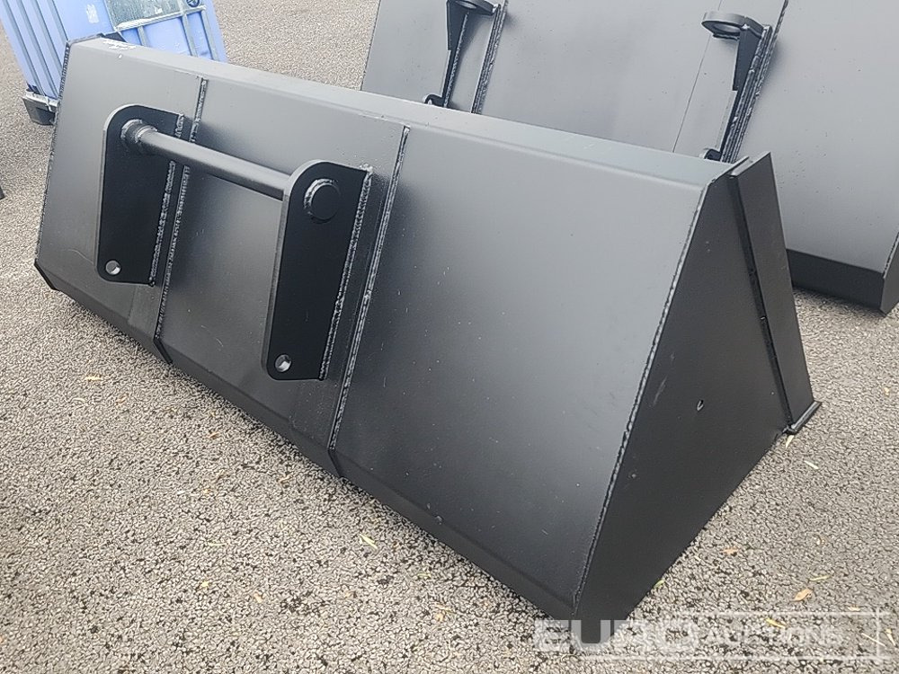 Unused 92" Front Loading Bucket to suit Manitou Telehandler, Hardox Blade - Landmaschine: das Bild 3 Unused 92" Front Loading Bucket to suit Manitou Telehandler, Hardox Blade - Landmaschine: das Bild 3