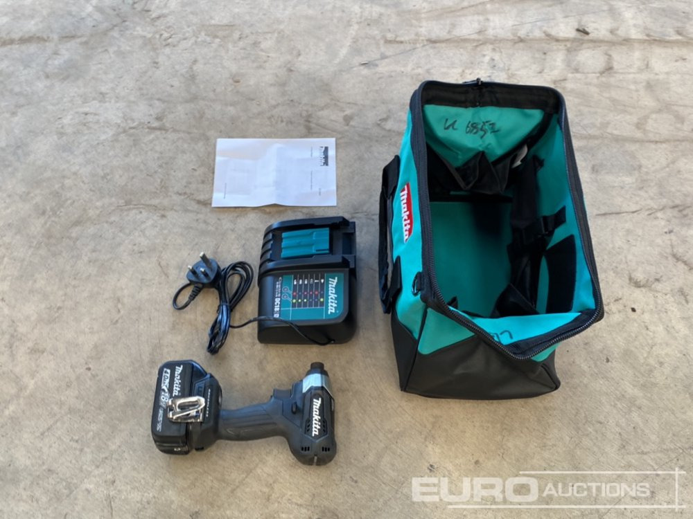 Makita 18v Impact Driver, Battery, 240v Charger, Carry Bag - Baugeräte: das Bild 2 Makita 18v Impact Driver, Battery, 240v Charger, Carry Bag - Baugeräte: das Bild 2