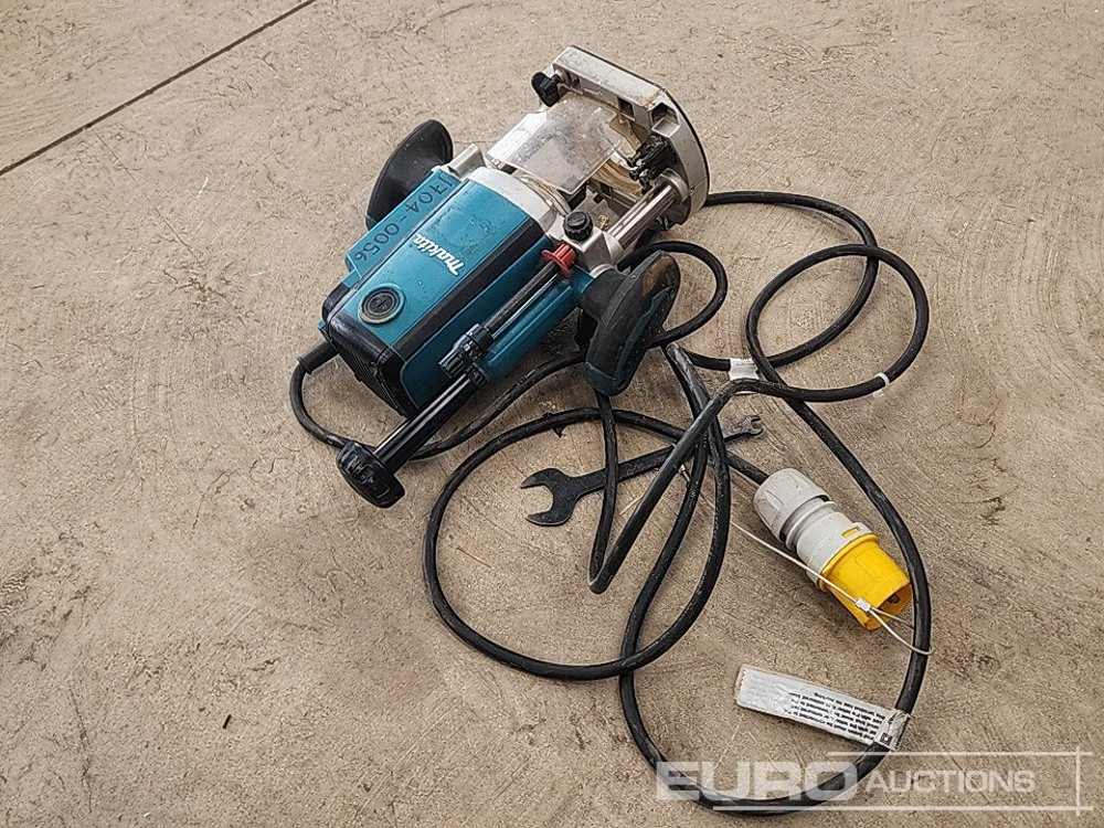 Makita RP1801 110 Volt Router - Baugeräte: das Bild 5 Makita RP1801 110 Volt Router - Baugeräte: das Bild 5