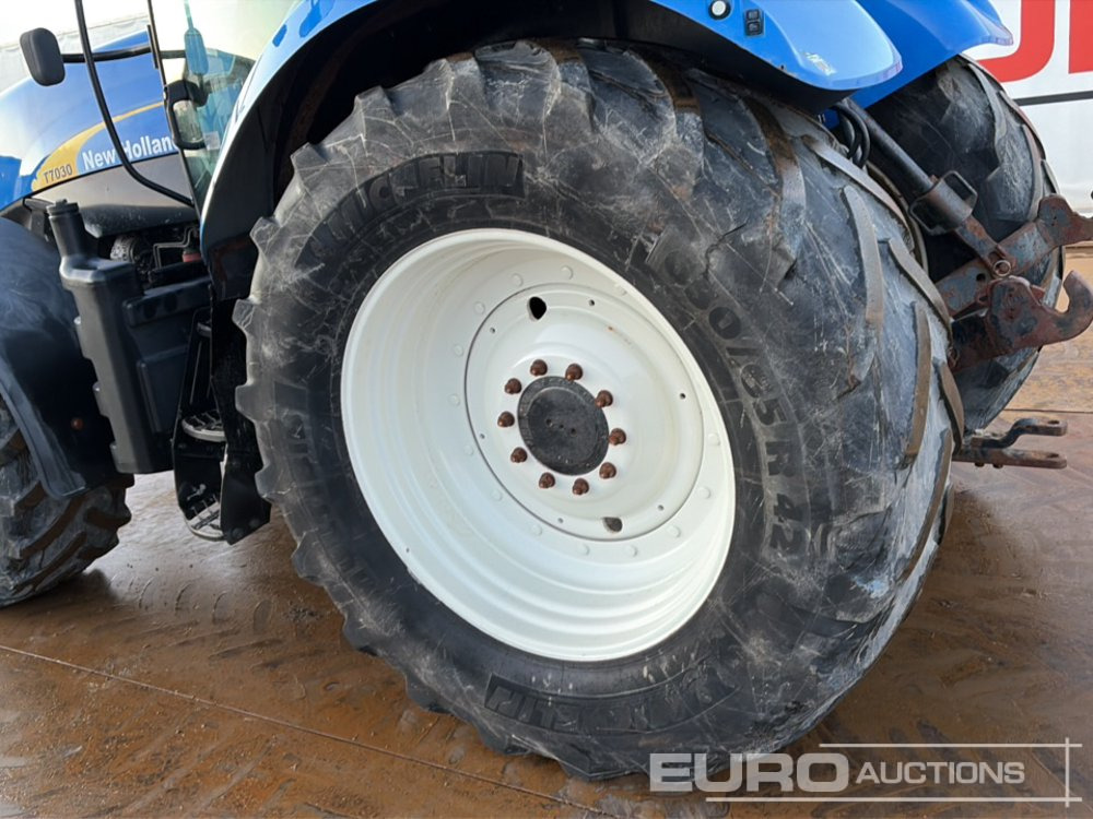 New Holland T7030 - Traktor: das Bild 5 New Holland T7030 - Traktor: das Bild 5