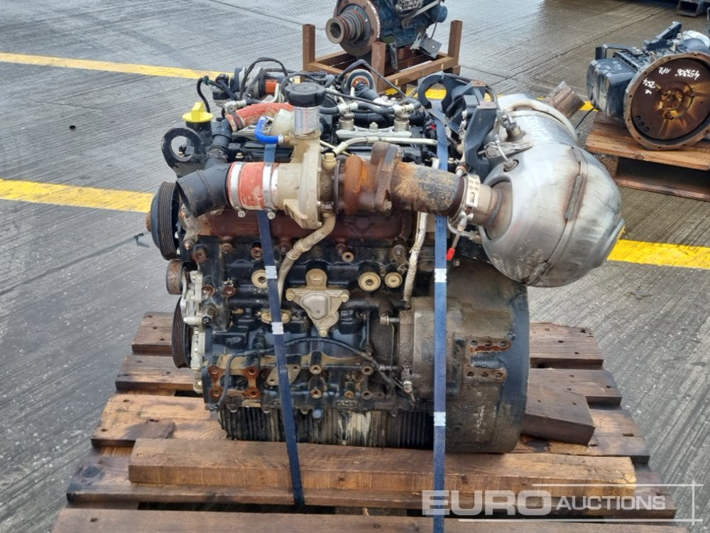 Perkins 4 Cylinder Engine - Motor: das Bild 2 Perkins 4 Cylinder Engine - Motor: das Bild 2