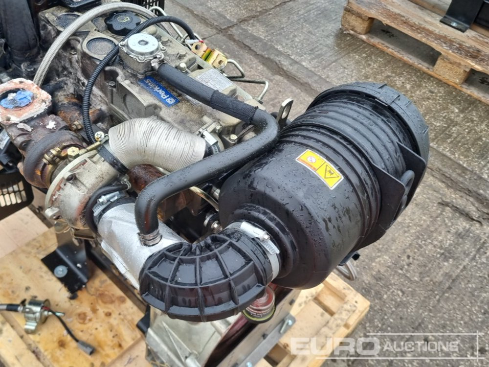 Motor Perkins 403A: das Bild 12