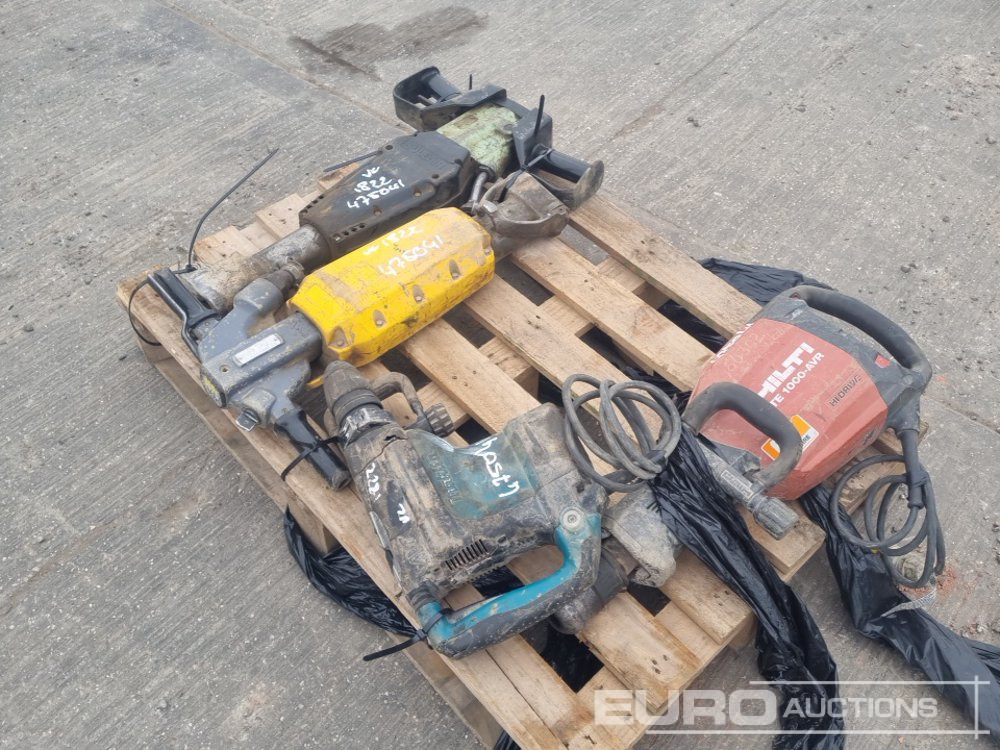 Pneumatic Hand Held Breaker (2 of), 110Volt Makita AVT Hammer Drill, 110Volt Hilti TE1000 AVR Hand Held Breaker - Asphalttechnik: das Bild 3 Pneumatic Hand Held Breaker (2 of), 110Volt Makita AVT Hammer Drill, 110Volt Hilti TE1000 AVR Hand Held Breaker - Asphalttechnik: das Bild 3