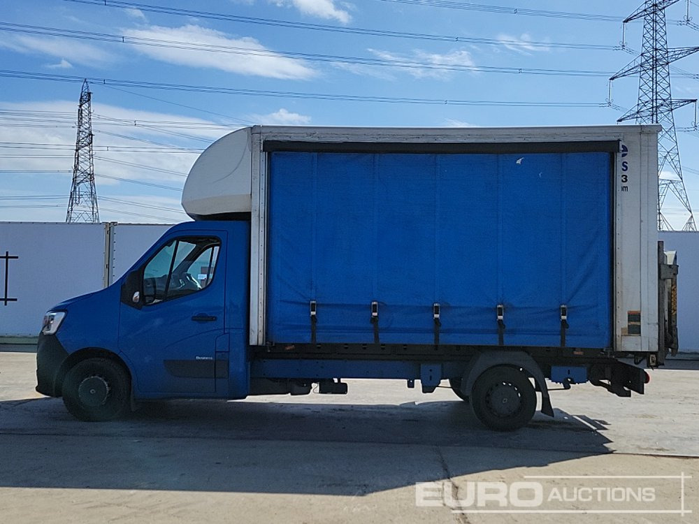 Renault 6 Speed Luton Curtain Sider Van, Cruise Control, Bluetooth, A/C - Koffer Transporter: das Bild 2 Renault 6 Speed Luton Curtain Sider Van, Cruise Control, Bluetooth, A/C - Koffer Transporter: das Bild 2