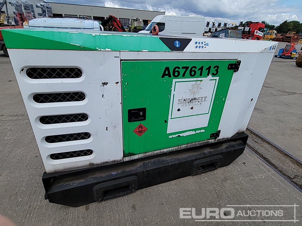 SDMO R44 - Stromgenerator: das Bild 2 SDMO R44 - Stromgenerator: das Bild 2