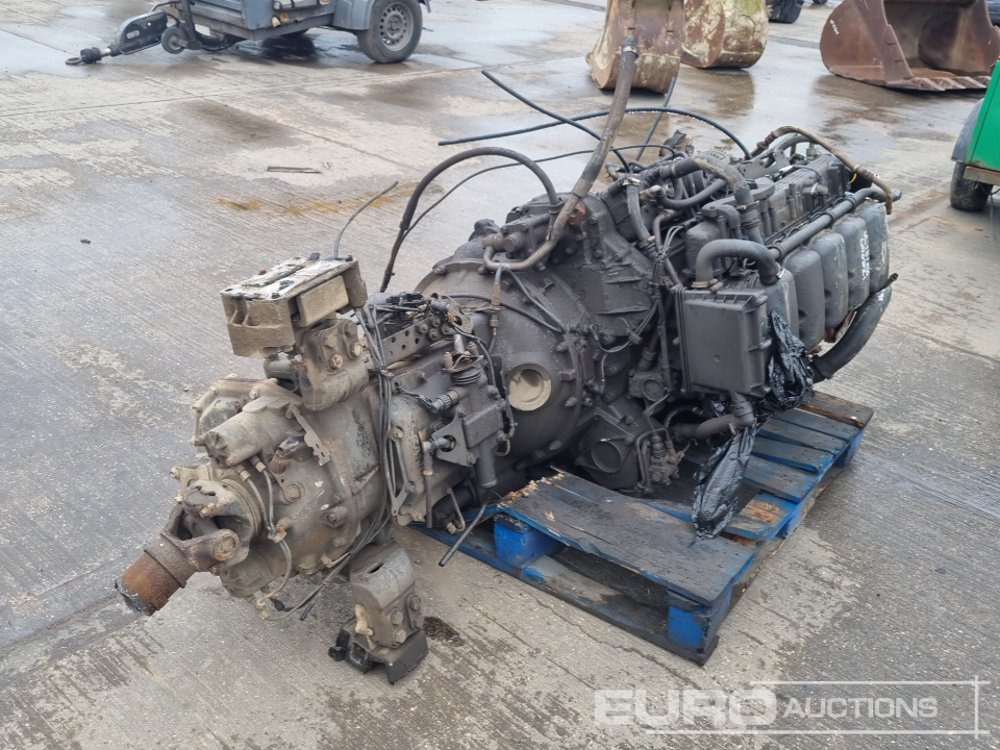 Scania 6 Cylinder Engine, Gearbox - Motor: das Bild 5 Scania 6 Cylinder Engine, Gearbox - Motor: das Bild 5
