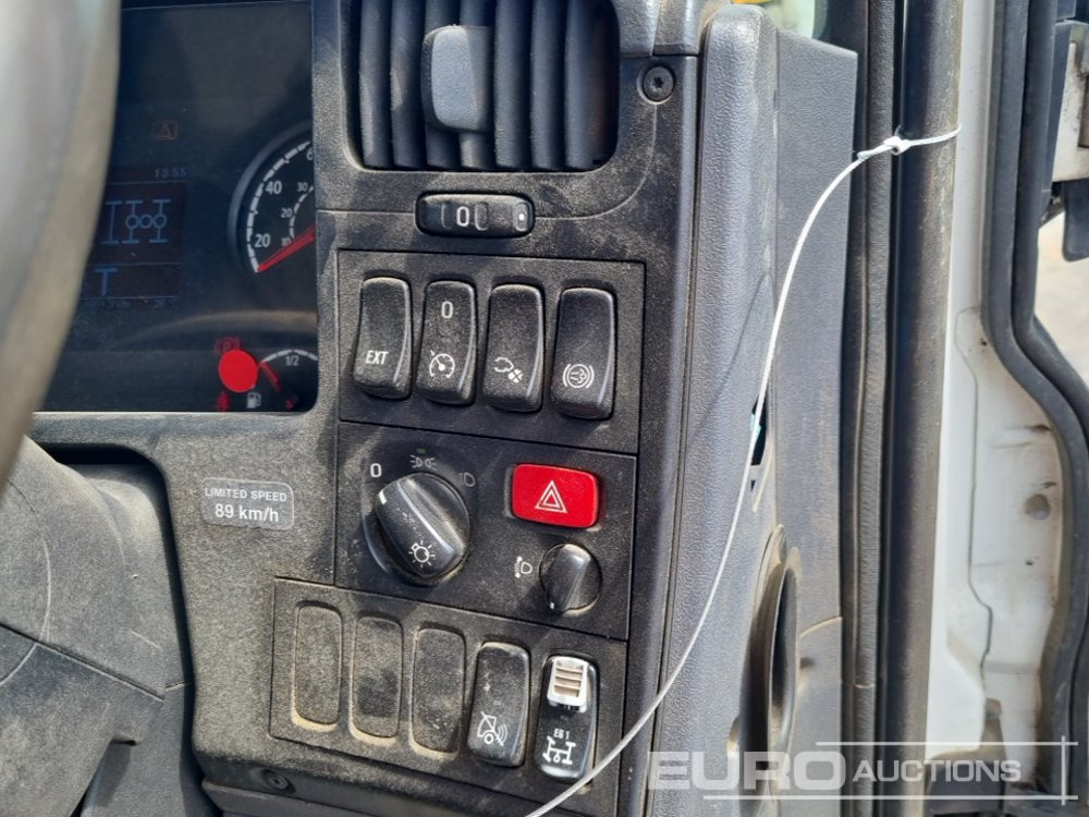 Abrollkipper Scania P360: das Bild 41