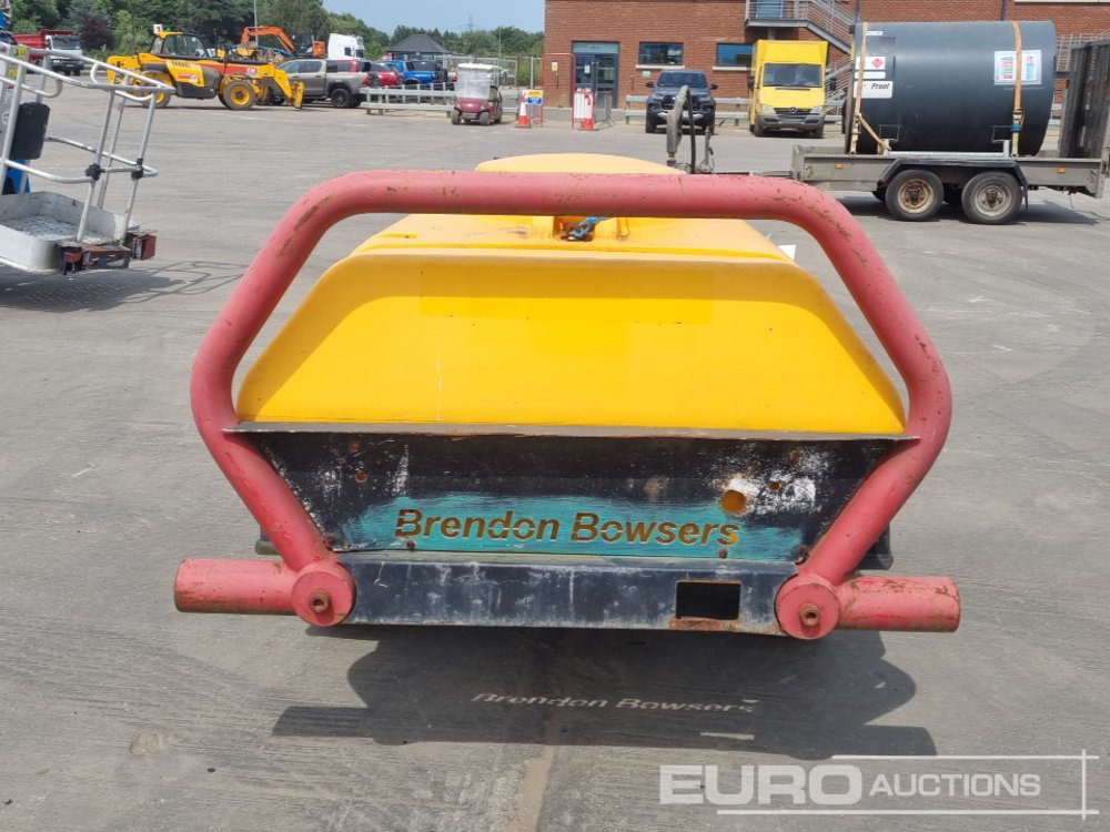 Single Axle Plastic Water Bowser, Yanmar Pressure Washer - Hochdruckreiniger: das Bild 4 Single Axle Plastic Water Bowser, Yanmar Pressure Washer - Hochdruckreiniger: das Bild 4