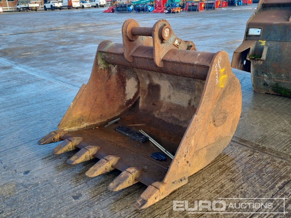Strickland 60" Digging Bucket 80mm Pin to suit 20 Ton Excavator - Schaufel: das Bild 1 Strickland 60" Digging Bucket 80mm Pin to suit 20 Ton Excavator - Schaufel: das Bild 1