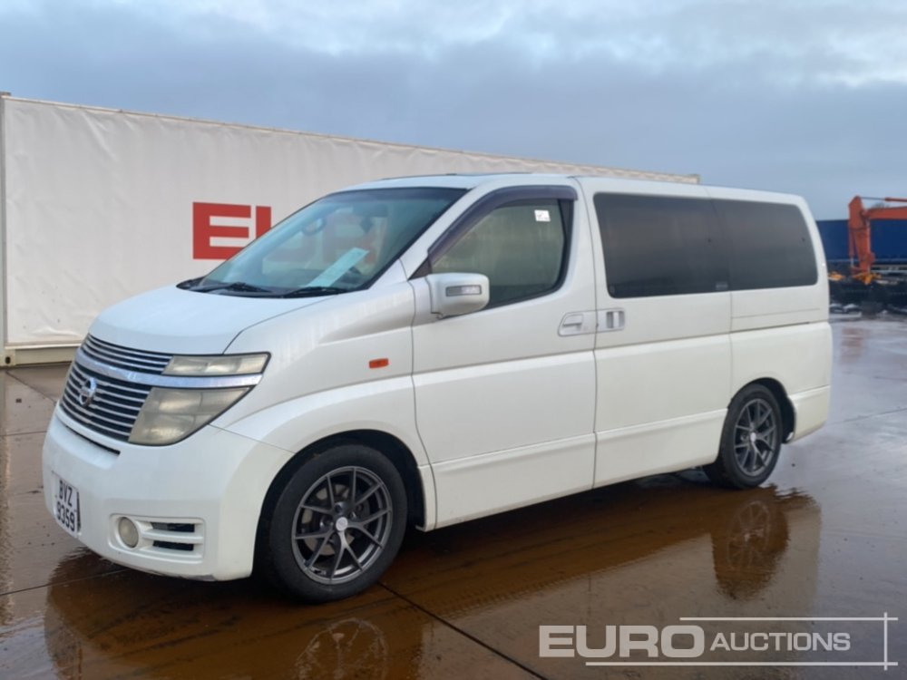 2003 Nissan Elgrand - Transporter: das Bild 1 2003 Nissan Elgrand - Transporter: das Bild 1
