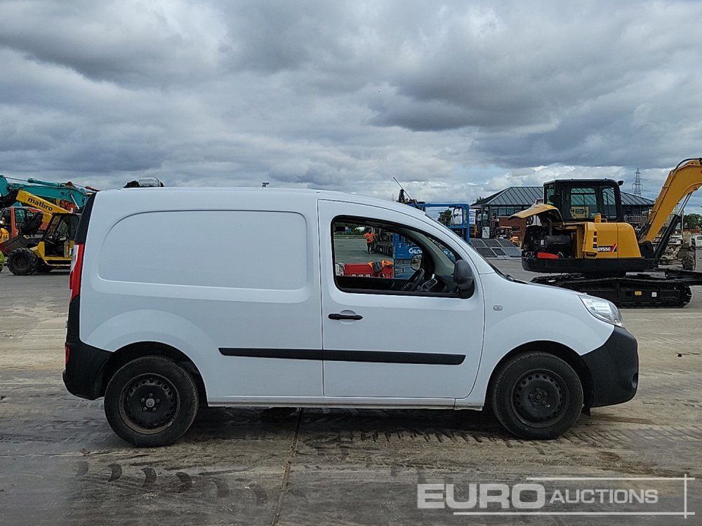 2020 Nissan NV250 - Transporter: das Bild 5 2020 Nissan NV250 - Transporter: das Bild 5