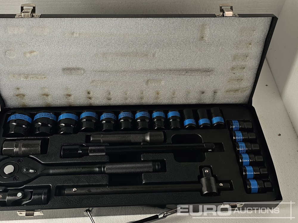 Unused 1/2" Socket & Rachet Set - Werkstattgerät: das Bild 1 Unused 1/2" Socket & Rachet Set - Werkstattgerät: das Bild 1