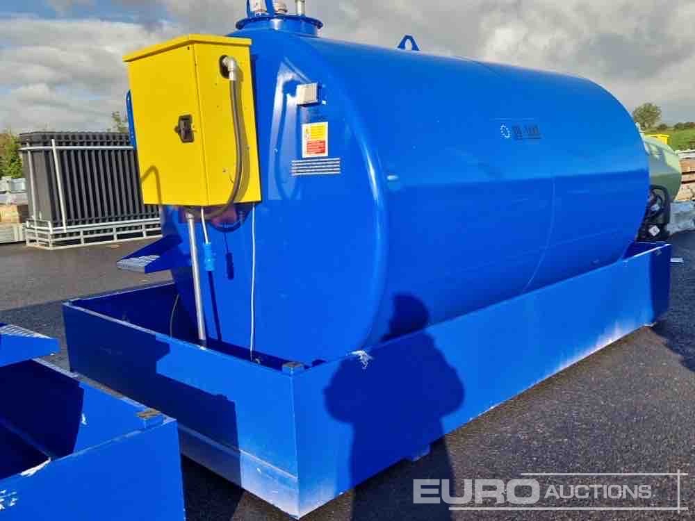 Unused 2025 Emiliana Serbatoi TF9/50 9000 Litre Fuel Tank, Meter, 240 Volt Pump - Lagertank: das Bild 1 Unused 2025 Emiliana Serbatoi TF9/50 9000 Litre Fuel Tank, Meter, 240 Volt Pump - Lagertank: das Bild 1