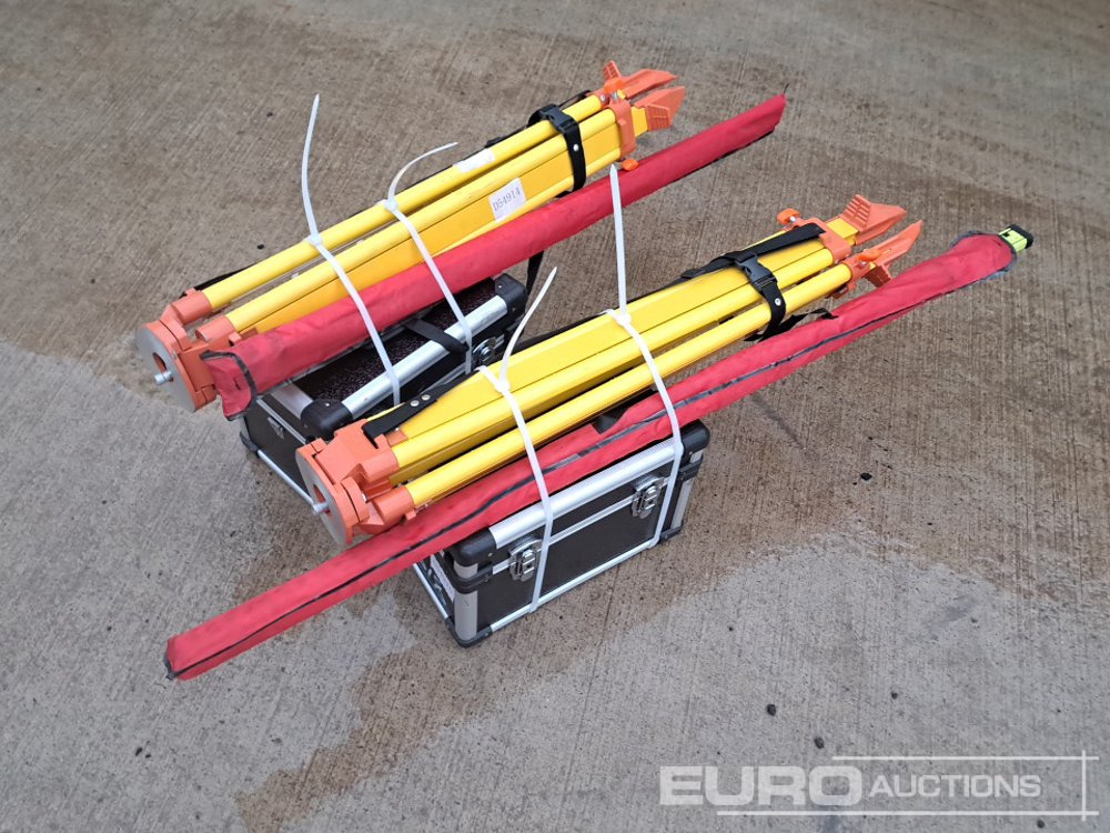 Unused 2025 SKLP Self-Leveling Rotary Laser Level with Batteries, Receiver, Tripod, Grade Rod (2 of) - Werkstattgerät: das Bild 1 Unused 2025 SKLP Self-Leveling Rotary Laser Level with Batteries, Receiver, Tripod, Grade Rod (2 of) - Werkstattgerät: das Bild 1