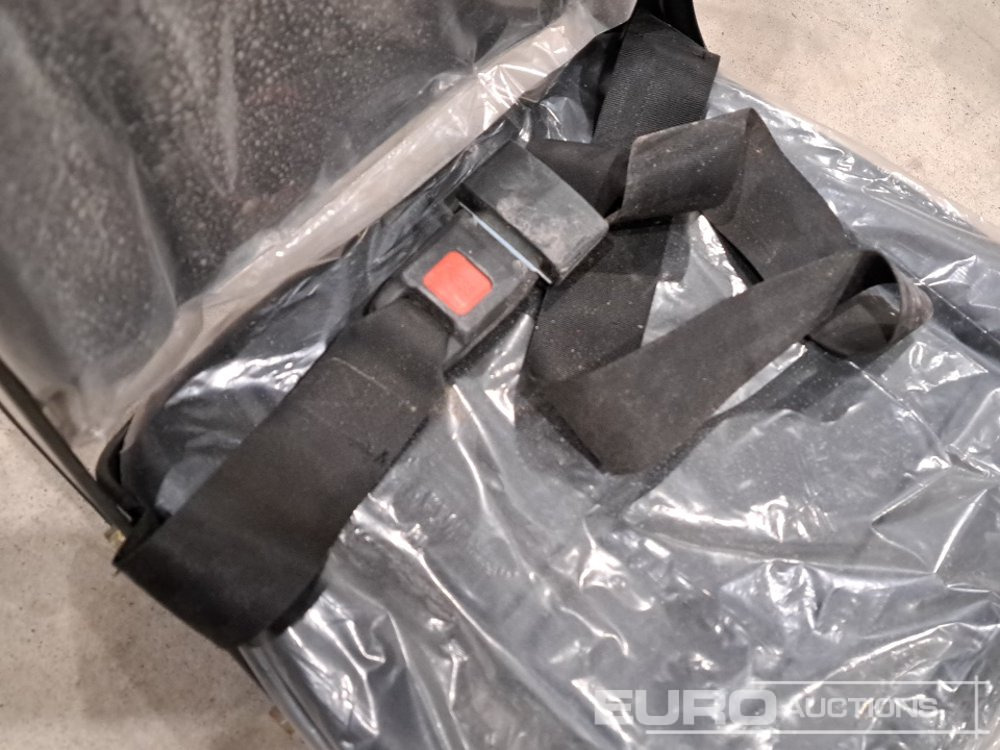 Unused SKLP Machine Seat - Werkstattgerät: das Bild 5 Unused SKLP Machine Seat - Werkstattgerät: das Bild 5