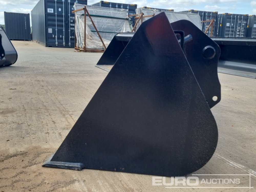 Unused Strickland 90" Loading Bucket to suit Manitou Telehandler - Schaufel: das Bild 2 Unused Strickland 90" Loading Bucket to suit Manitou Telehandler - Schaufel: das Bild 2