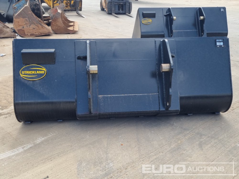 Unused Strickland 90" Loading Bucket to suit Manitou Telehandler - Schaufel: das Bild 4 Unused Strickland 90" Loading Bucket to suit Manitou Telehandler - Schaufel: das Bild 4