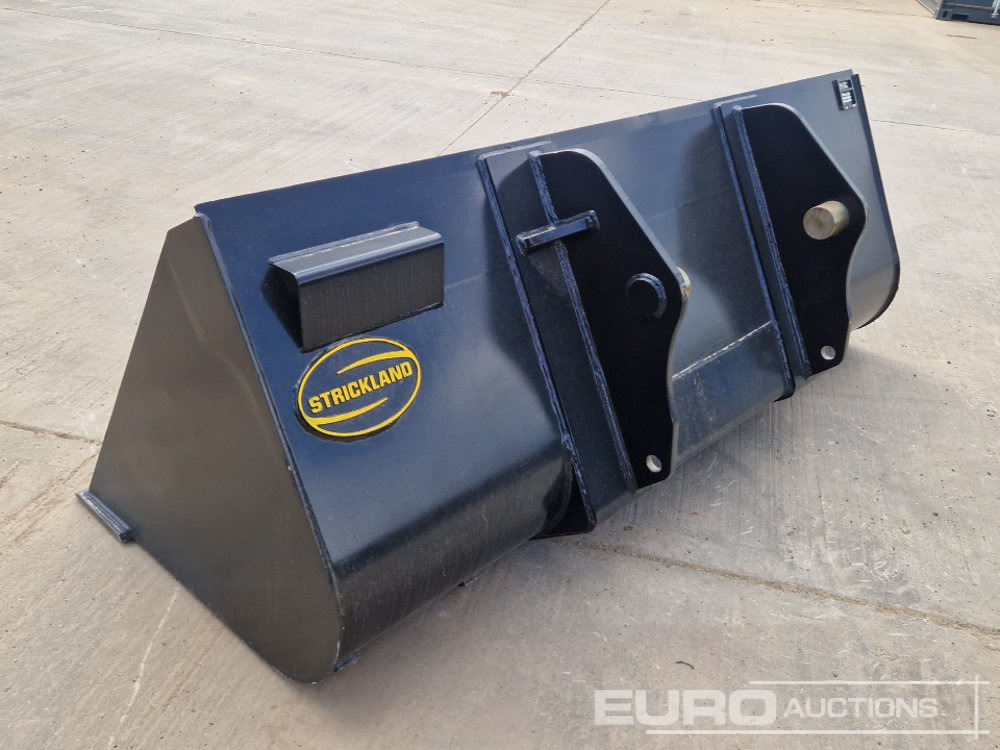Unused Strickland 90" Loading Bucket to suit Manitou Telehandler - Schaufel: das Bild 3 Unused Strickland 90" Loading Bucket to suit Manitou Telehandler - Schaufel: das Bild 3