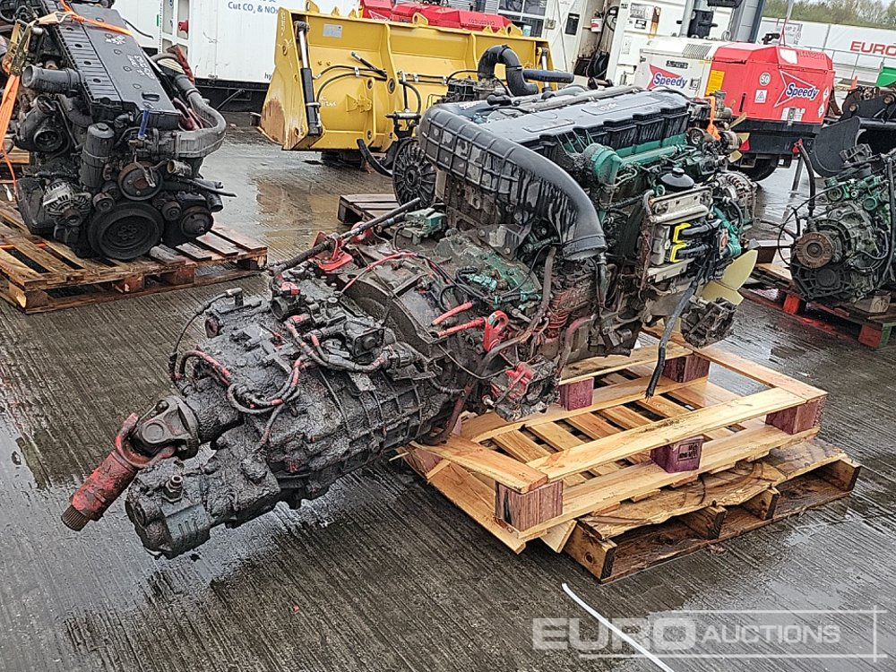 Volvo 6 Cylinder Engine, Gearbox - Motor: das Bild 5 Volvo 6 Cylinder Engine, Gearbox - Motor: das Bild 5