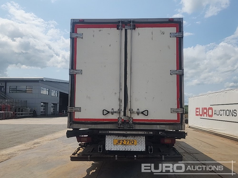 Volvo FE300 - Kühlkoffer LKW: das Bild 4 Volvo FE300 - Kühlkoffer LKW: das Bild 4