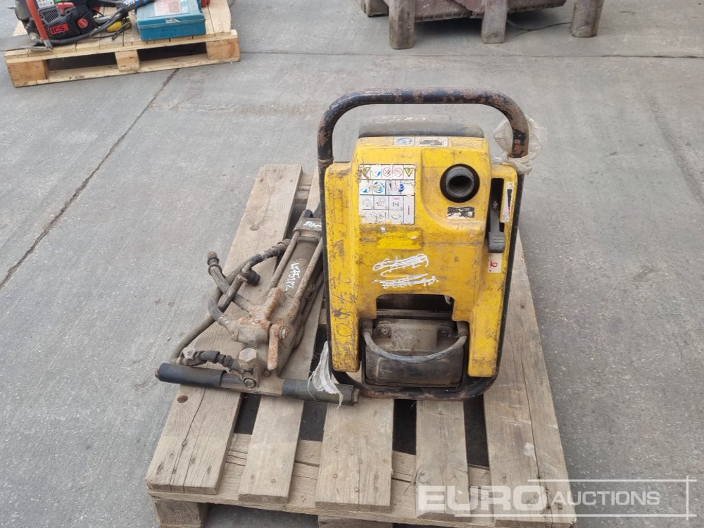 Wacker Neuson Petrol Trench Compactor (Spares), Hydraulic Hand Held Breaker - Asphalttechnik: das Bild 4 Wacker Neuson Petrol Trench Compactor (Spares), Hydraulic Hand Held Breaker - Asphalttechnik: das Bild 4