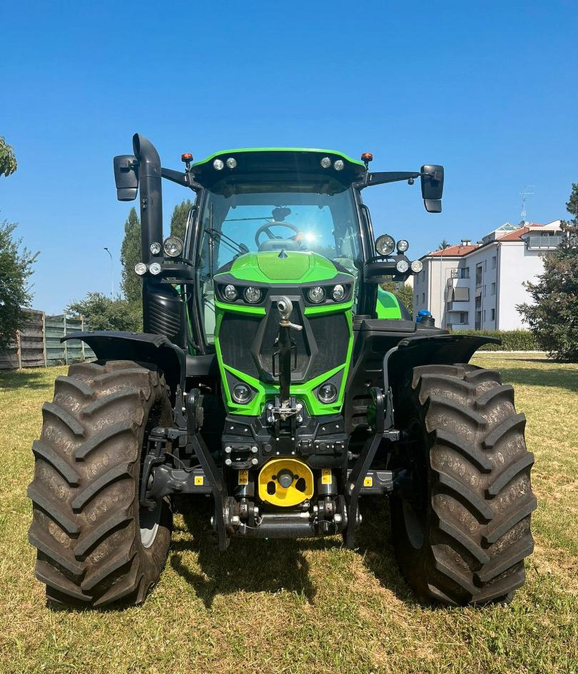 Trattore usato Deutz-Fahr Agrotron 6160.4 Rc-Shift - Traktor: das Bild 2 Trattore usato Deutz-Fahr Agrotron 6160.4 Rc-Shift - Traktor: das Bild 2
