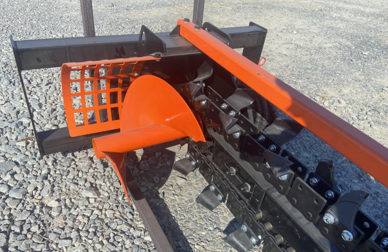 Trencher-Tech - Grabenbagger/ Grabenfräse: das Bild 2 Trencher-Tech - Grabenbagger/ Grabenfräse: das Bild 2