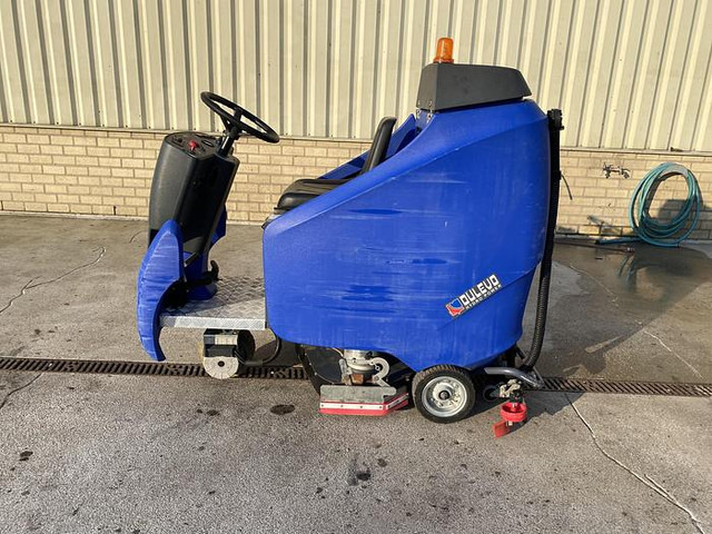 Dulevo H815 RO, Schrobmachine, 85 cm - Scheuersaugmaschine: das Bild 1 Dulevo H815 RO, Schrobmachine, 85 cm - Scheuersaugmaschine: das Bild 1
