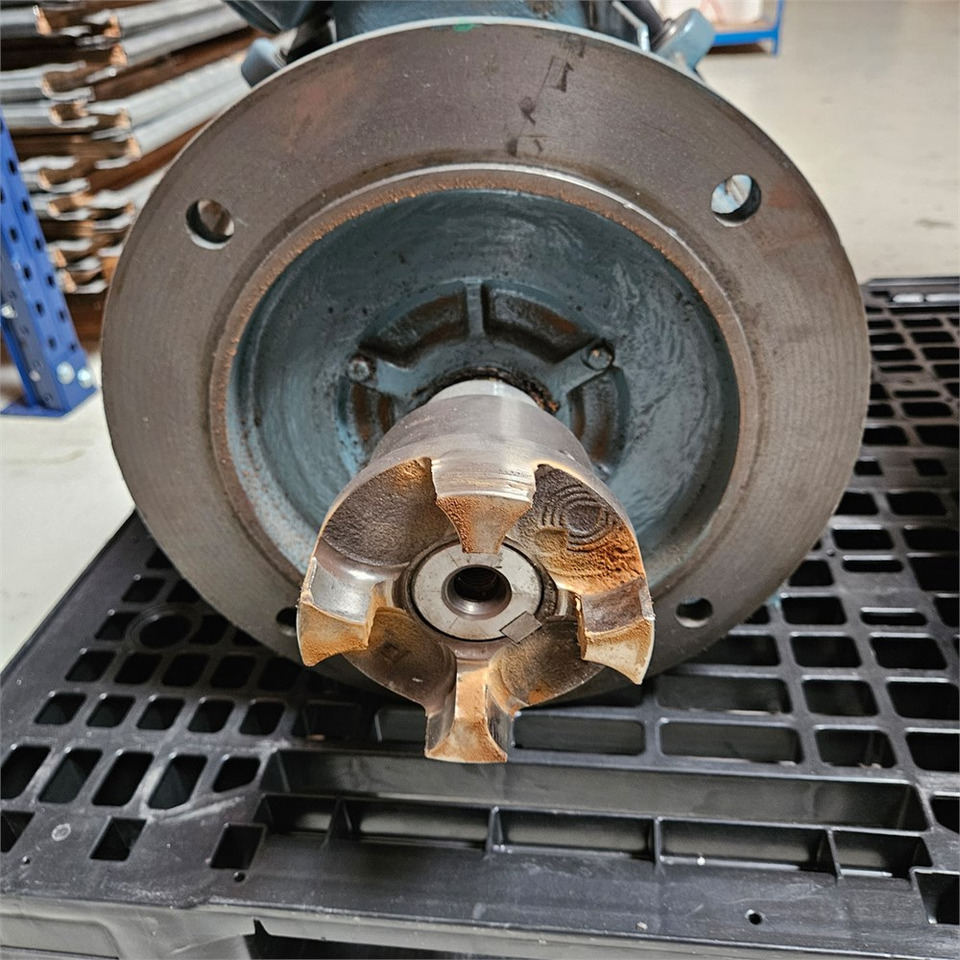 ABB M2QA180L4A (B35) - Werkzeugmaschine: das Bild 2 ABB M2QA180L4A (B35) - Werkzeugmaschine: das Bild 2