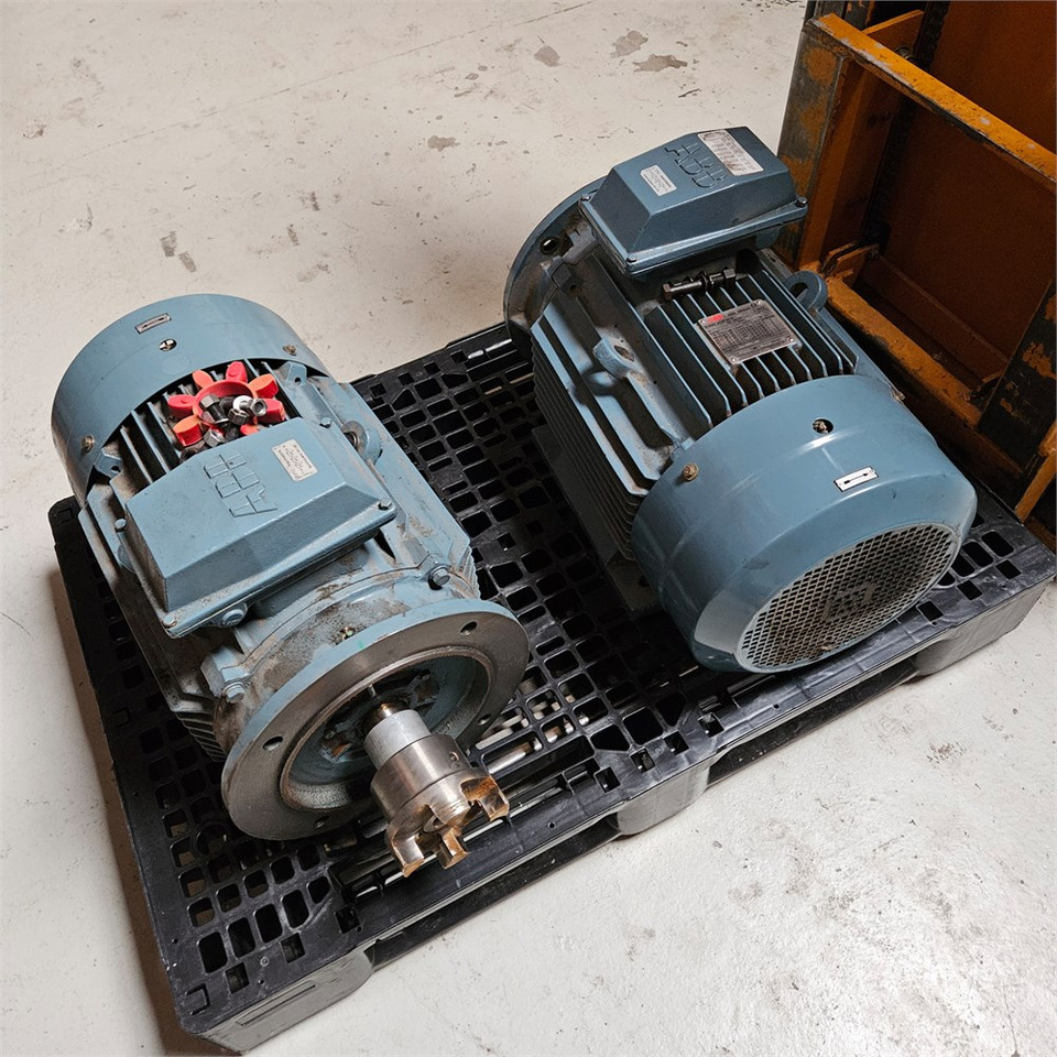 ABB M2QA180L4A (B35) - Werkzeugmaschine: das Bild 1 ABB M2QA180L4A (B35) - Werkzeugmaschine: das Bild 1