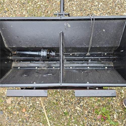 ABC Unknown - Salzstreuer: das Bild 5 ABC Unknown - Salzstreuer: das Bild 5