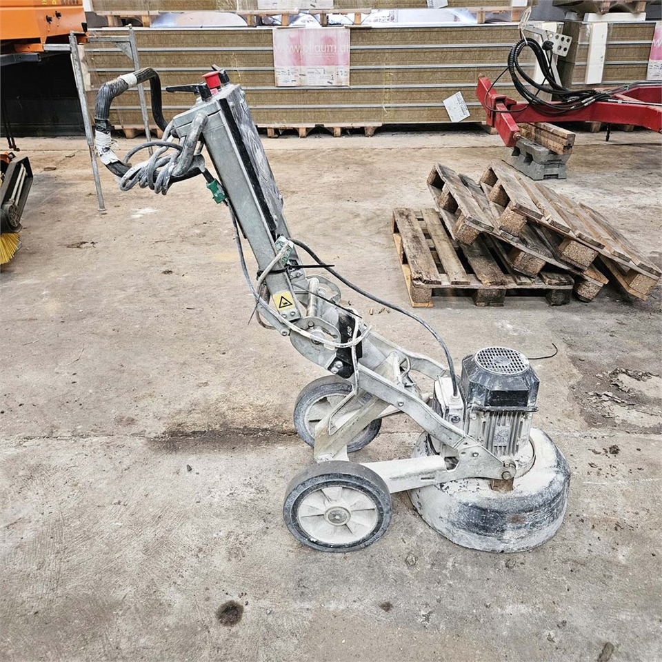Husqvarna HTC450 - Andere Technik: das Bild 3 Husqvarna HTC450 - Andere Technik: das Bild 3