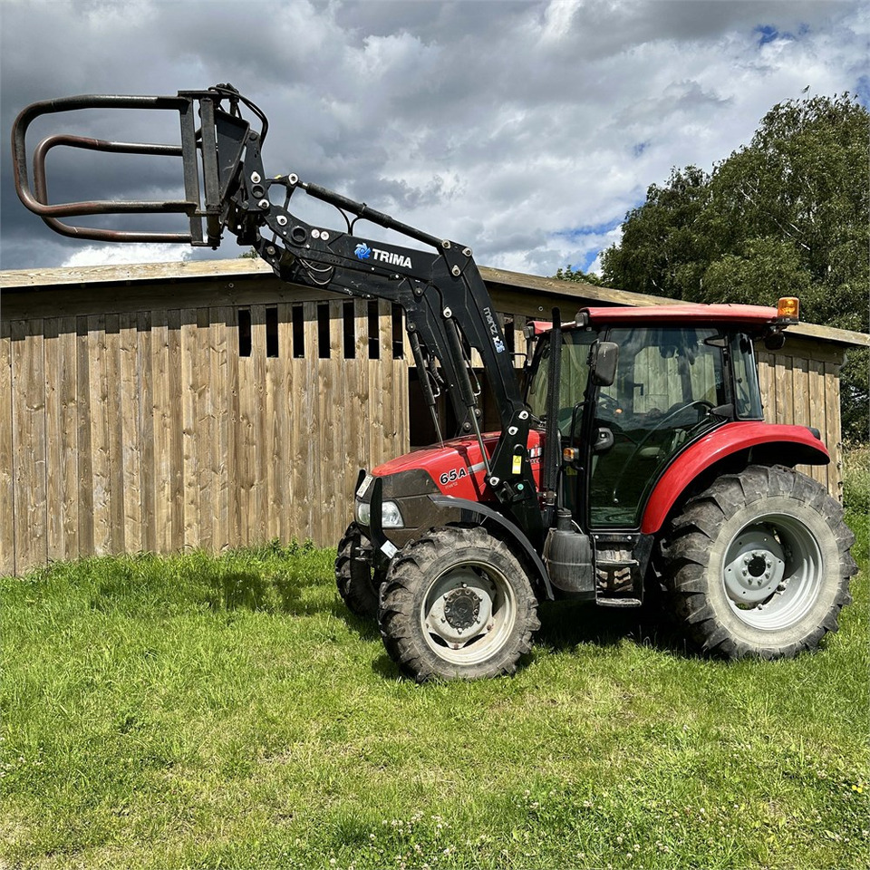 Case IH Farmall 65 A - Traktor: das Bild 2 Case IH Farmall 65 A - Traktor: das Bild 2