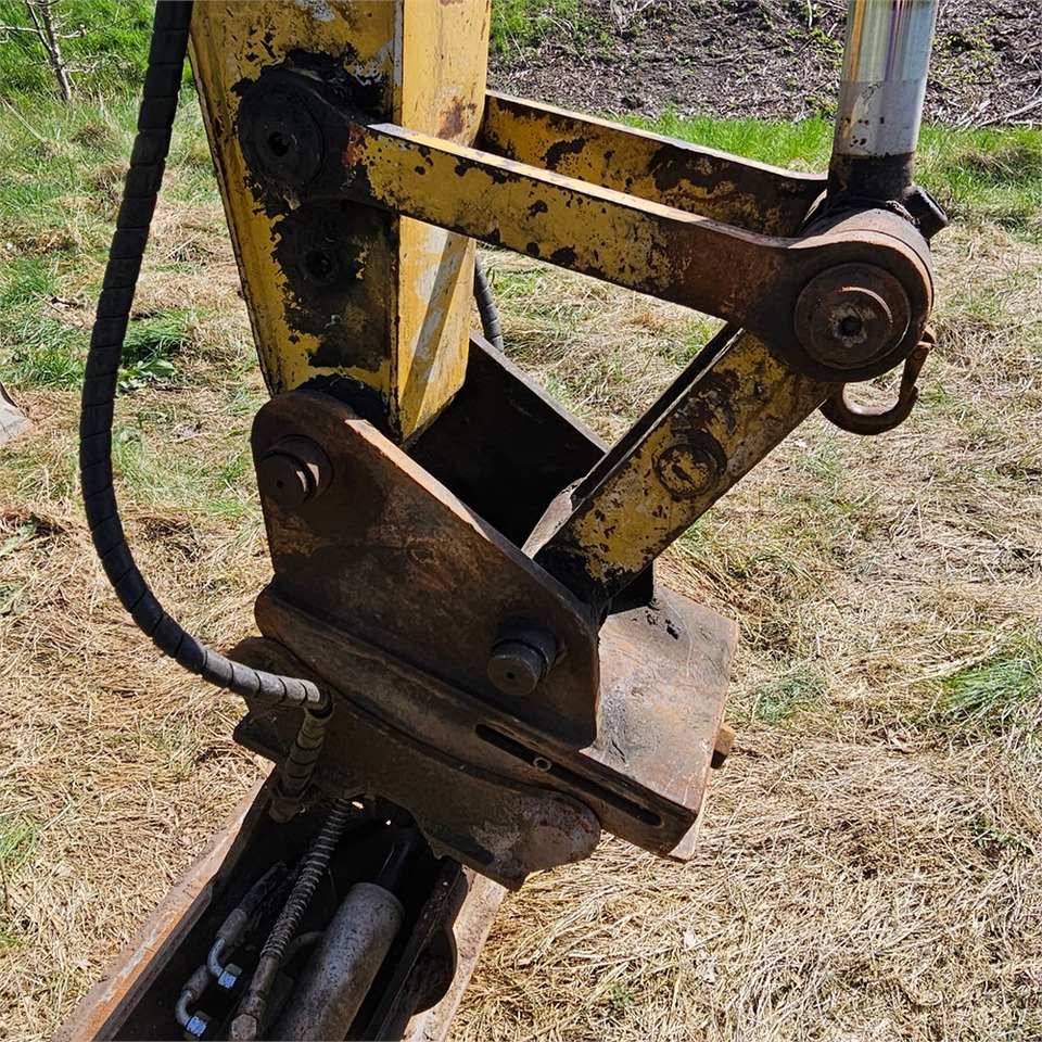Minibagger Caterpillar 307 B: das Bild 37