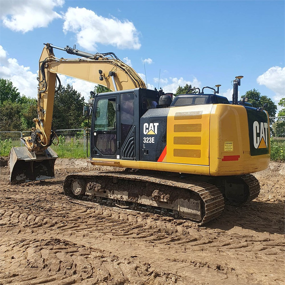 Caterpillar 323 EL - Kettenbagger: das Bild 3 Caterpillar 323 EL - Kettenbagger: das Bild 3