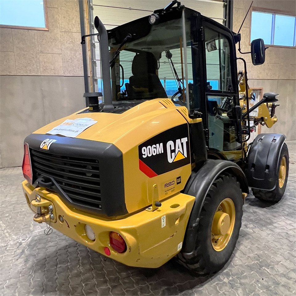 Radlader Caterpillar 906 M: das Bild 13