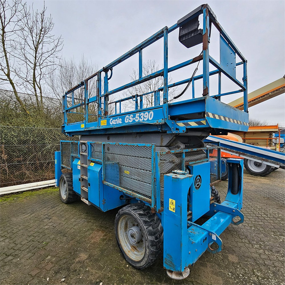 Genie GS-5390 - Scherenbühne: das Bild 3 Genie GS-5390 - Scherenbühne: das Bild 3