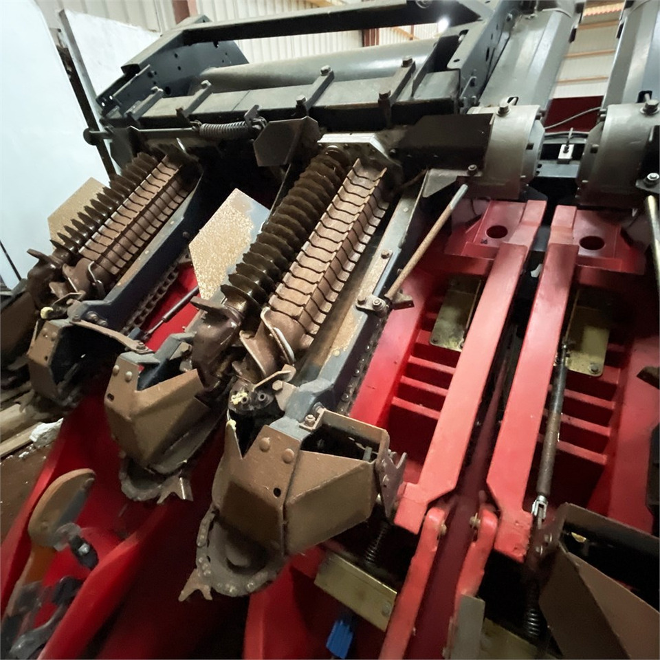 Geringhoff RD 800/FB - Pflückvorsatz für Mähdrescher: das Bild 3 Geringhoff RD 800/FB - Pflückvorsatz für Mähdrescher: das Bild 3