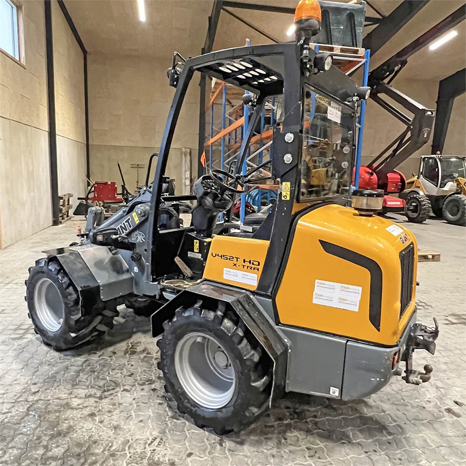 Giant V452T X-Tra HD - Radlader: das Bild 1 Giant V452T X-Tra HD - Radlader: das Bild 1