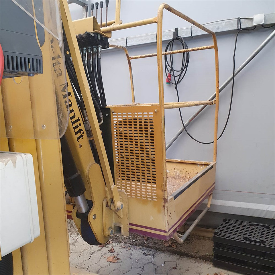 Grove Toucan 1200 - Teleskopmastbühne: das Bild 5 Grove Toucan 1200 - Teleskopmastbühne: das Bild 5