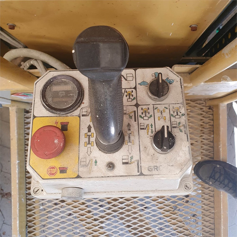 Grove Toucan 800 - Teleskopmastbühne: das Bild 3 Grove Toucan 800 - Teleskopmastbühne: das Bild 3